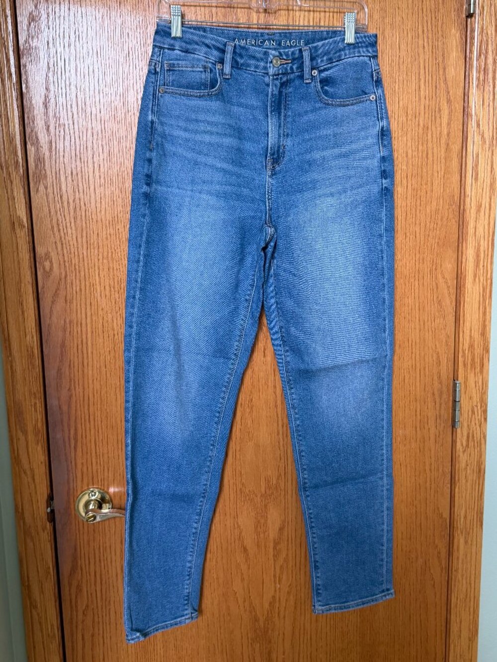 American Eagle Curvy Mom Jeans Size 8 Long